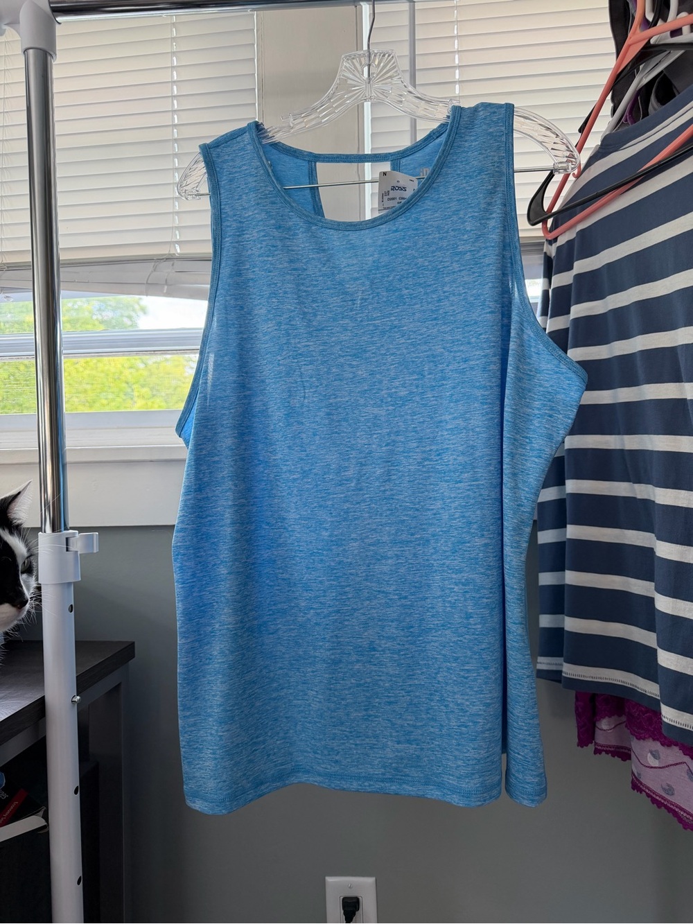 Ideology tank top size xxl